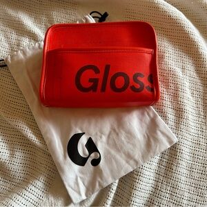 Glossier Beauty Bag Atlanta Red